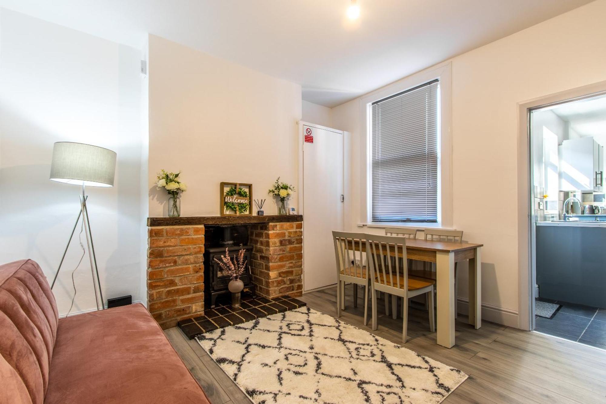 Warburton House, Newark - Walking Distance From North Gate Train Station & Market Place Villa Luaran gambar